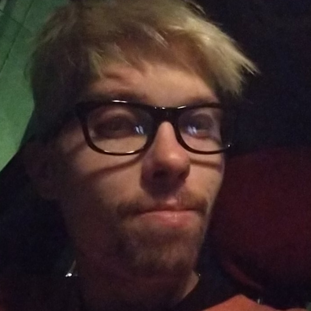 Meet your Posher, Brandon